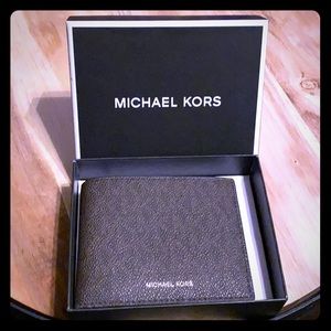 Jet Set MK Slim billfold Brown wallet.